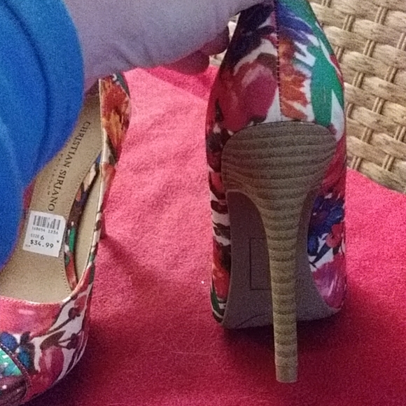 Christian Siriano floral open toe heel - Picture 3 of 5